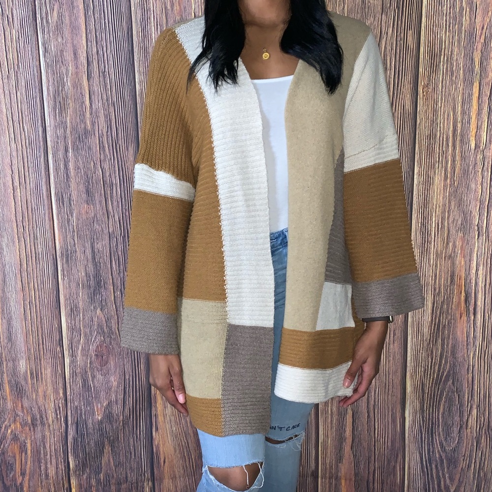 BD Collection Color-block Cardigan - Picture 2 of 3